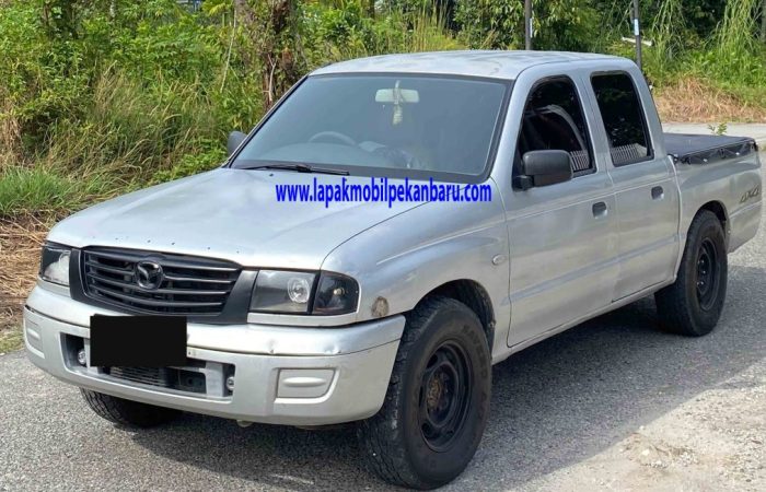 MAZDA WLITE 4x4 TAHUN 2007